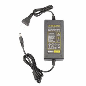 CHARGEUR MODEL-1530 15V/3A